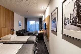 Отель Hotel Olimp Business & Spa Вейхерово Двухместный номер Делюкс с 1 кроватью и балконом-4