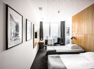 Отель Hotel Olimp Business & Spa Вейхерово Улучшенный двухместный номер с 1 кроватью-1